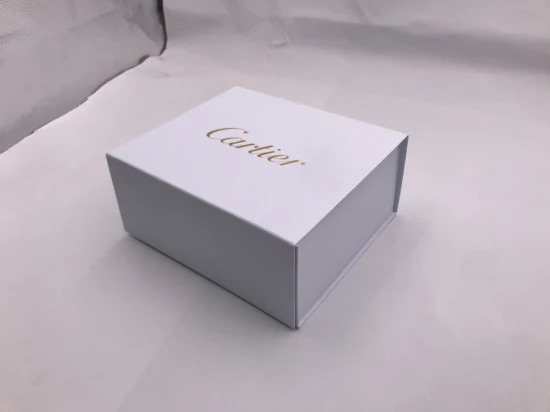 Confezione di scatole di abbigliamento premium magnetiche pieghevoli olografiche con logo personalizzato